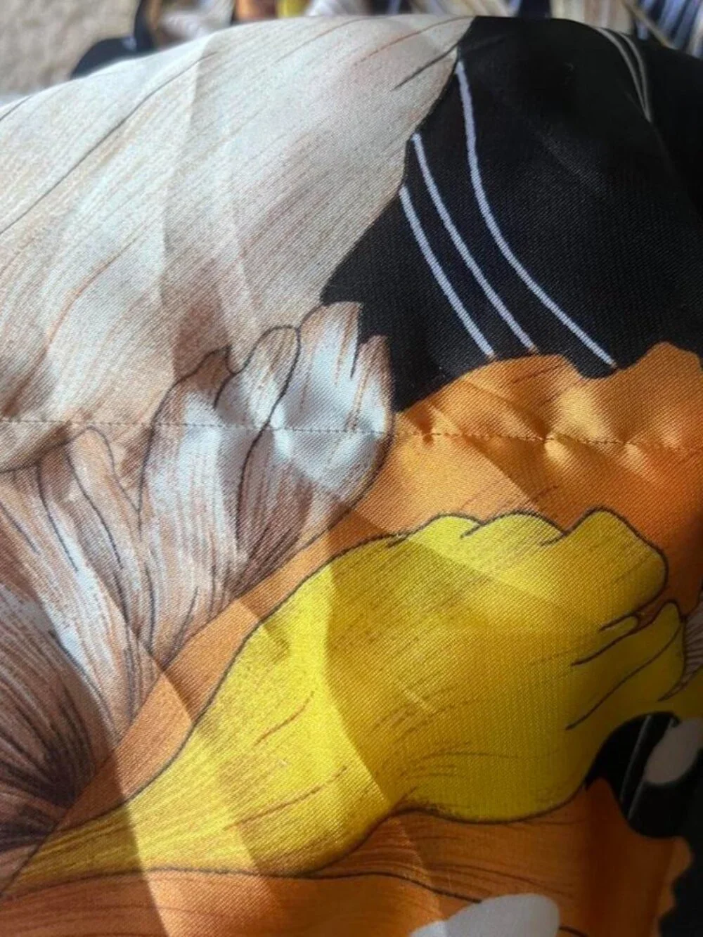 N/A yellow black